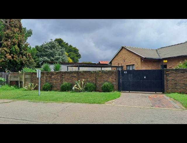 3 BEDROOM PROPERTY TO RENT IN MARLANDS